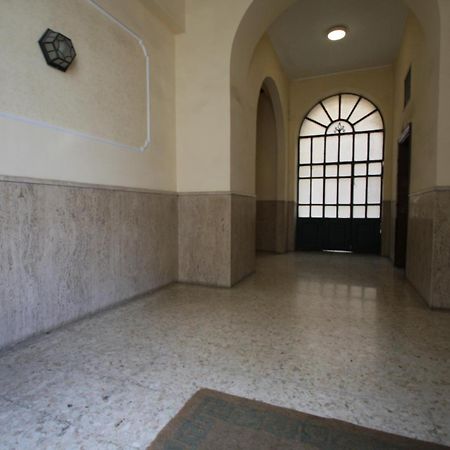 Aletheia Elite - Elegant 2 Br Apartment Rome Bagian luar foto
