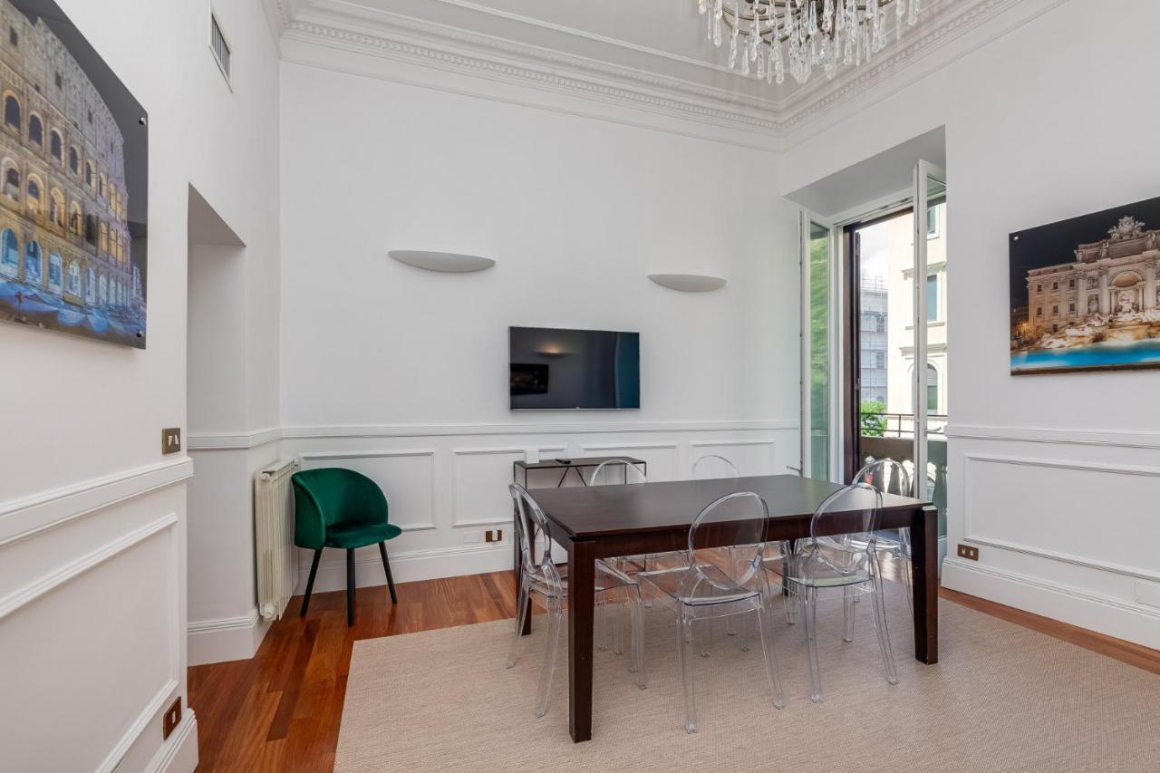 Aletheia Elite - Elegant 2 Br Apartment Rome Bagian luar foto